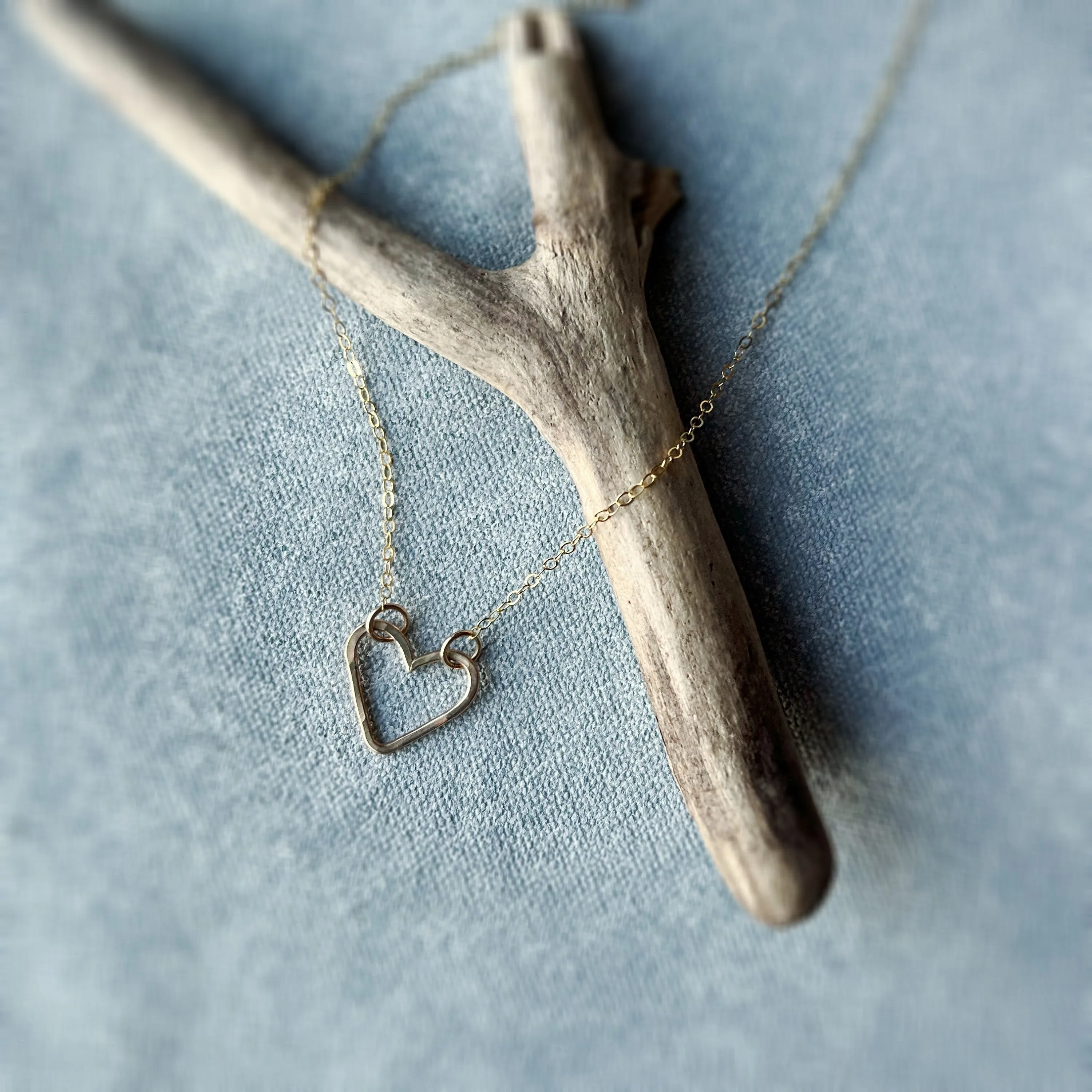 Amor Everyday Heart Necklace, Layering Gold Choker, Valentines Necklace, Gift for Her