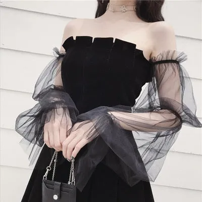 'Dark Queen' Black Grunge Mesh Bell Sleeved Dress