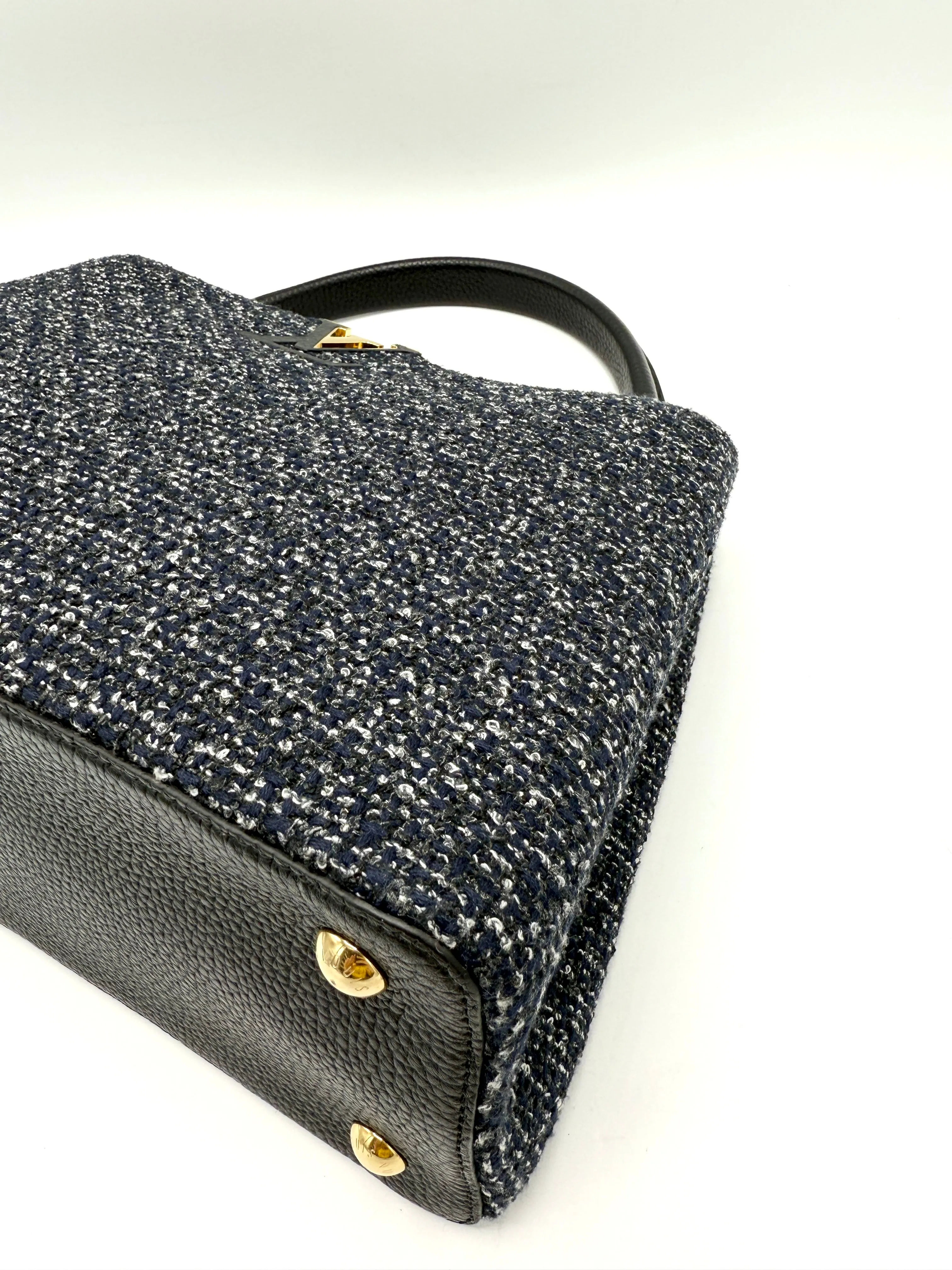 Navy/Grey/White Woven Tweed Capucines MM