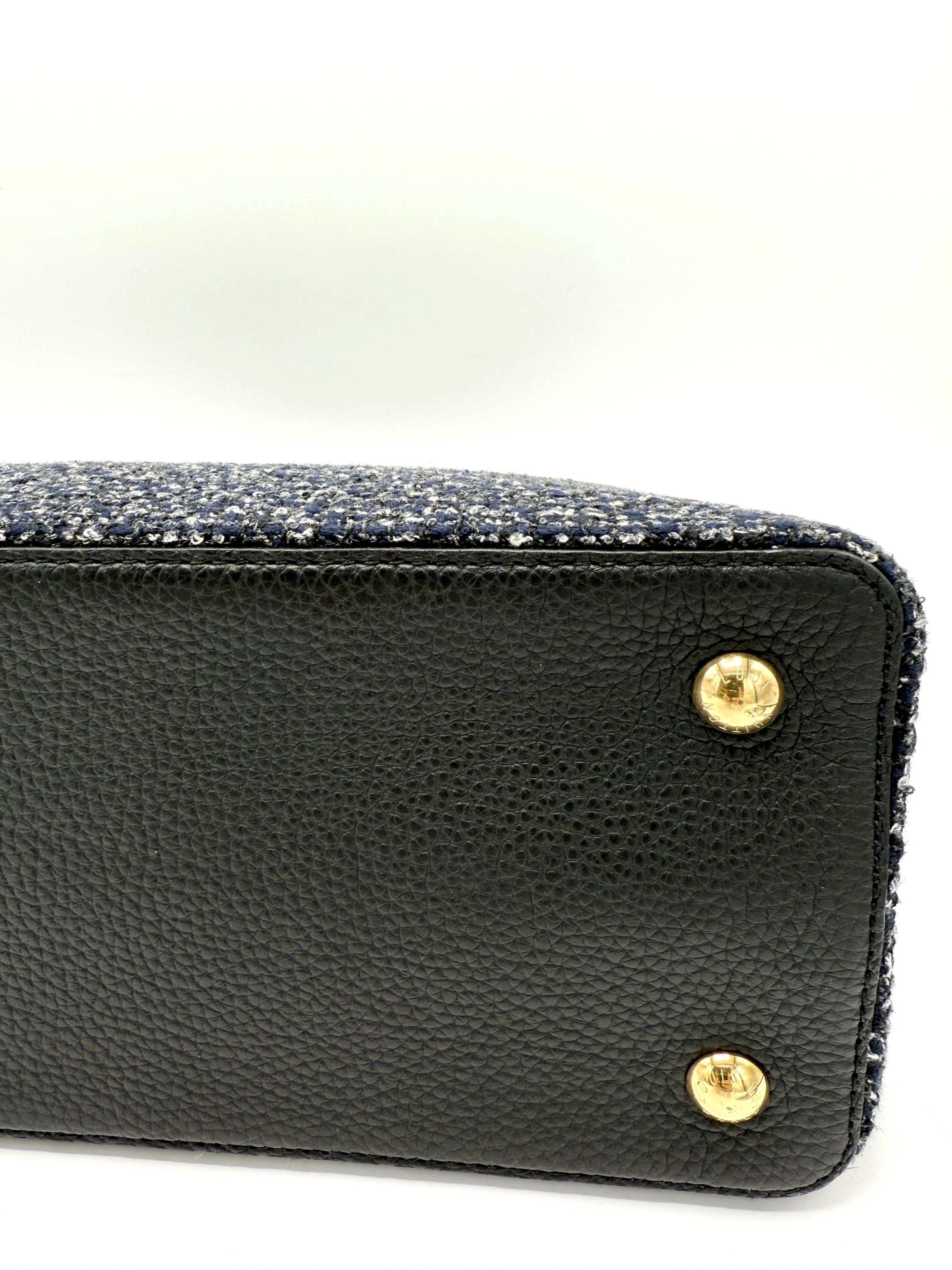 Navy/Grey/White Woven Tweed Capucines MM