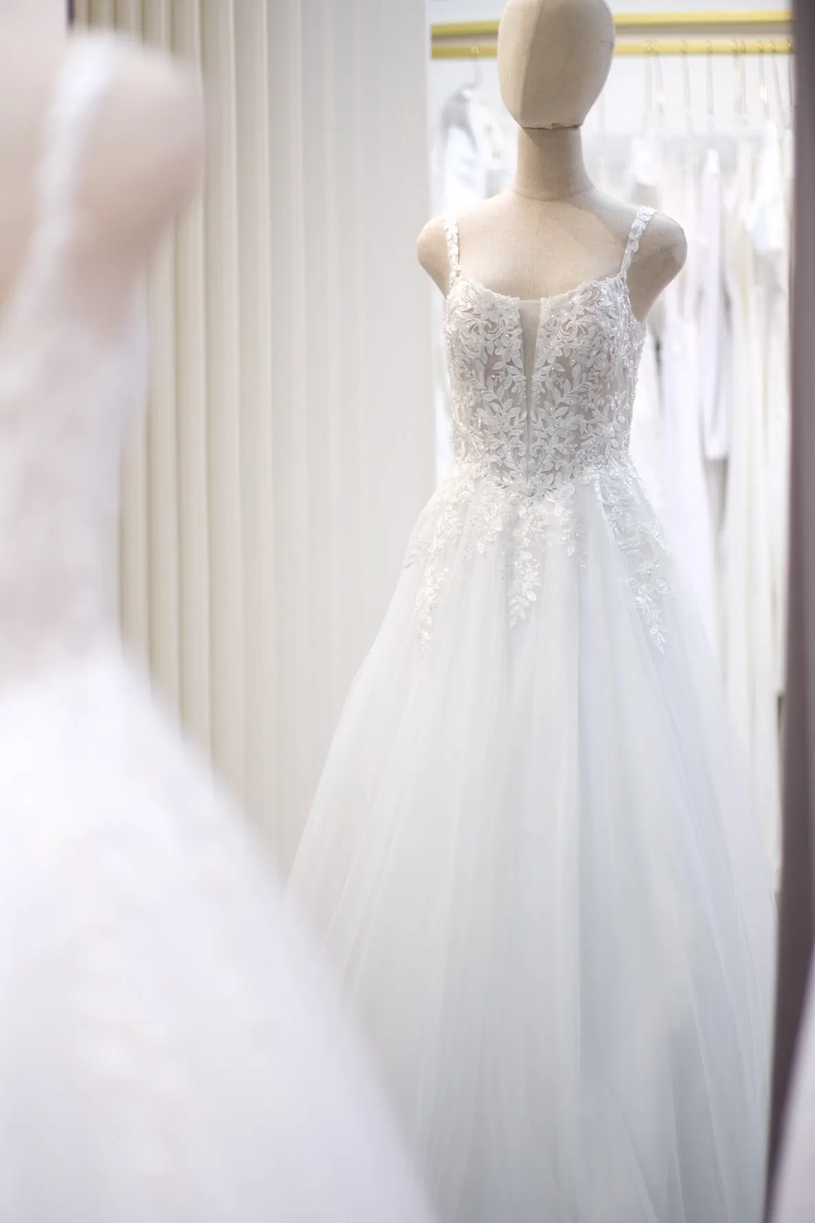 Wedding bridal premium fabric half aplique lace with beaded