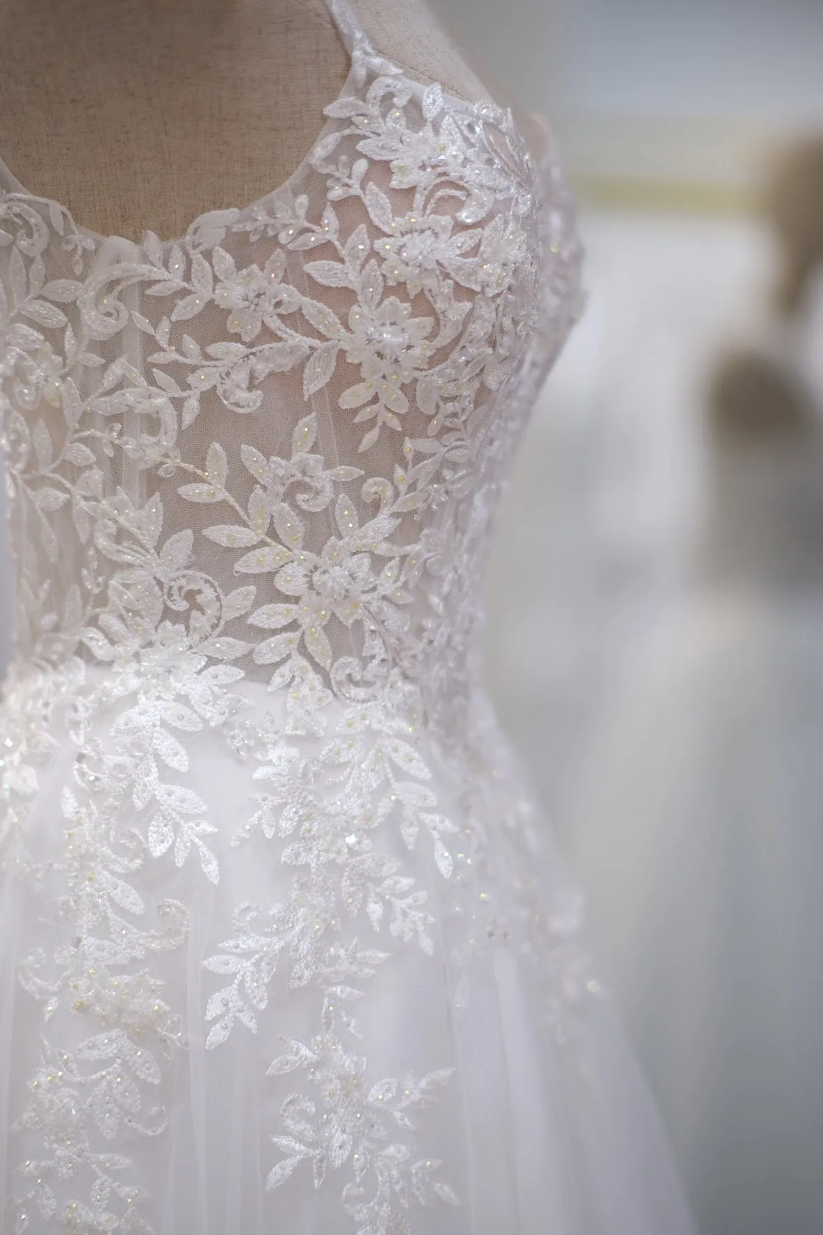 Wedding bridal premium fabric half aplique lace with beaded