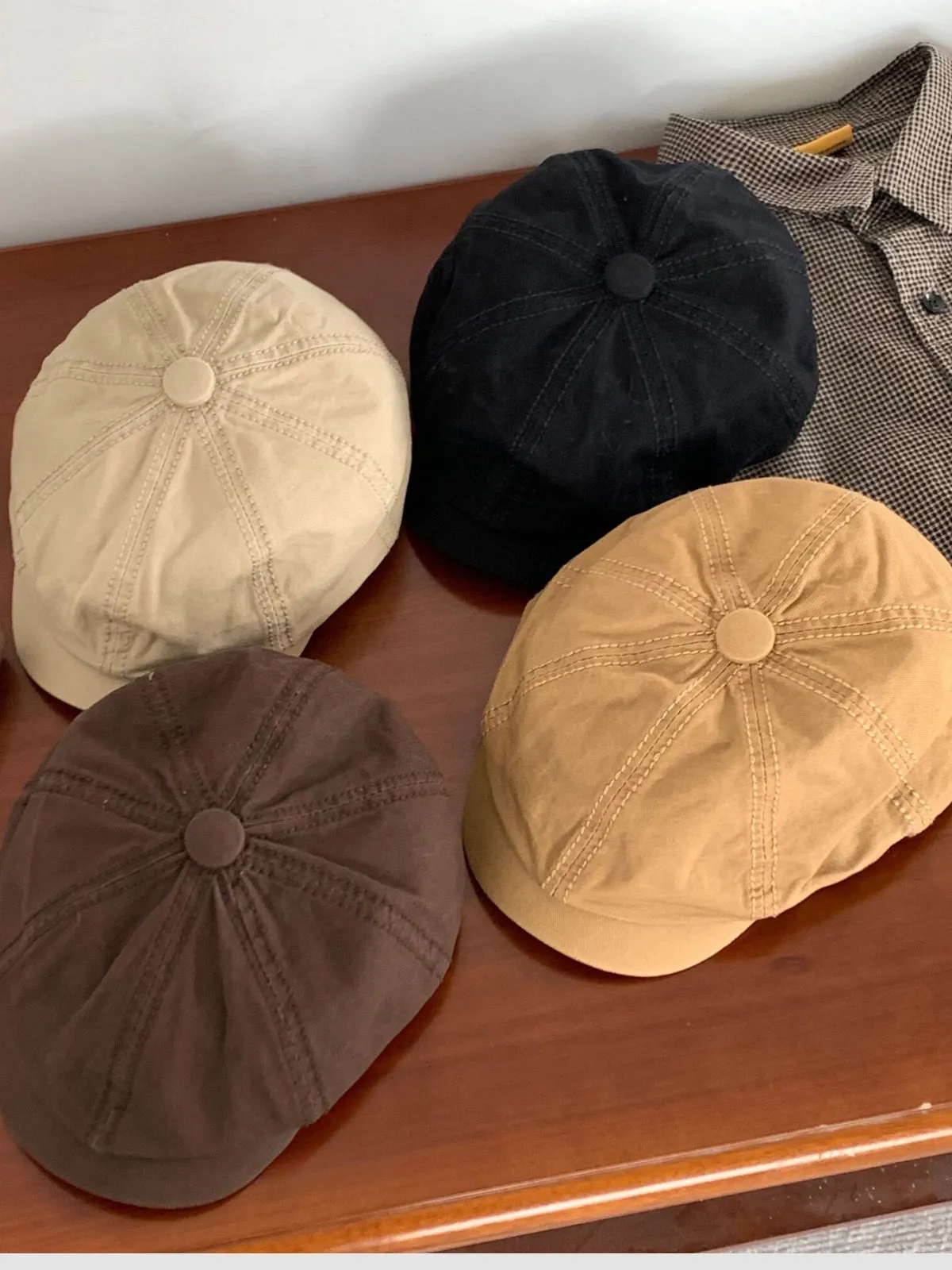 WLS Japanese Curved Brim Retro Beret Hat